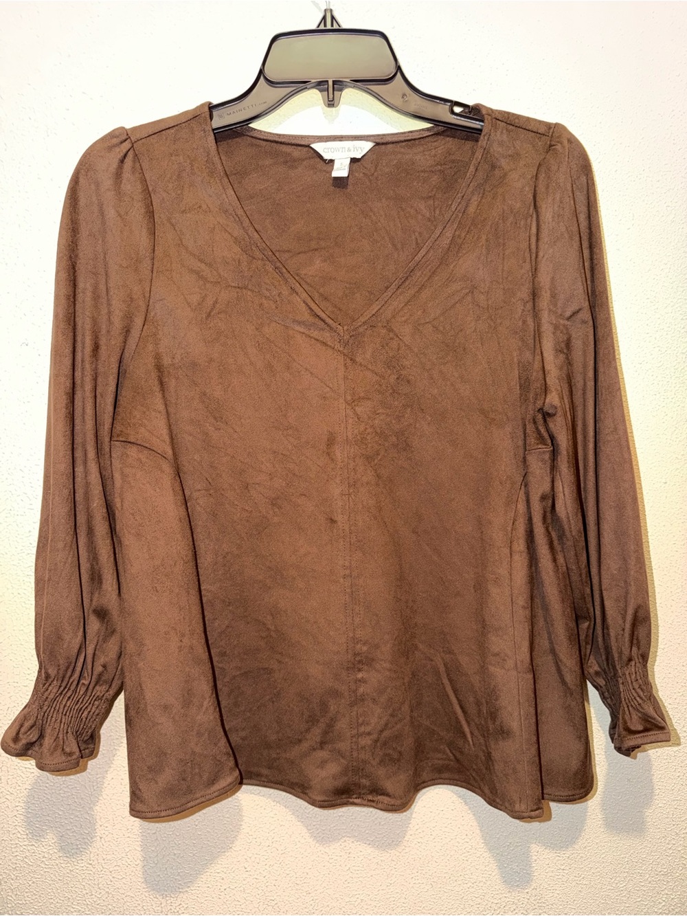 crown & ivy Brown V-Neck Long Sleeve Blouse
